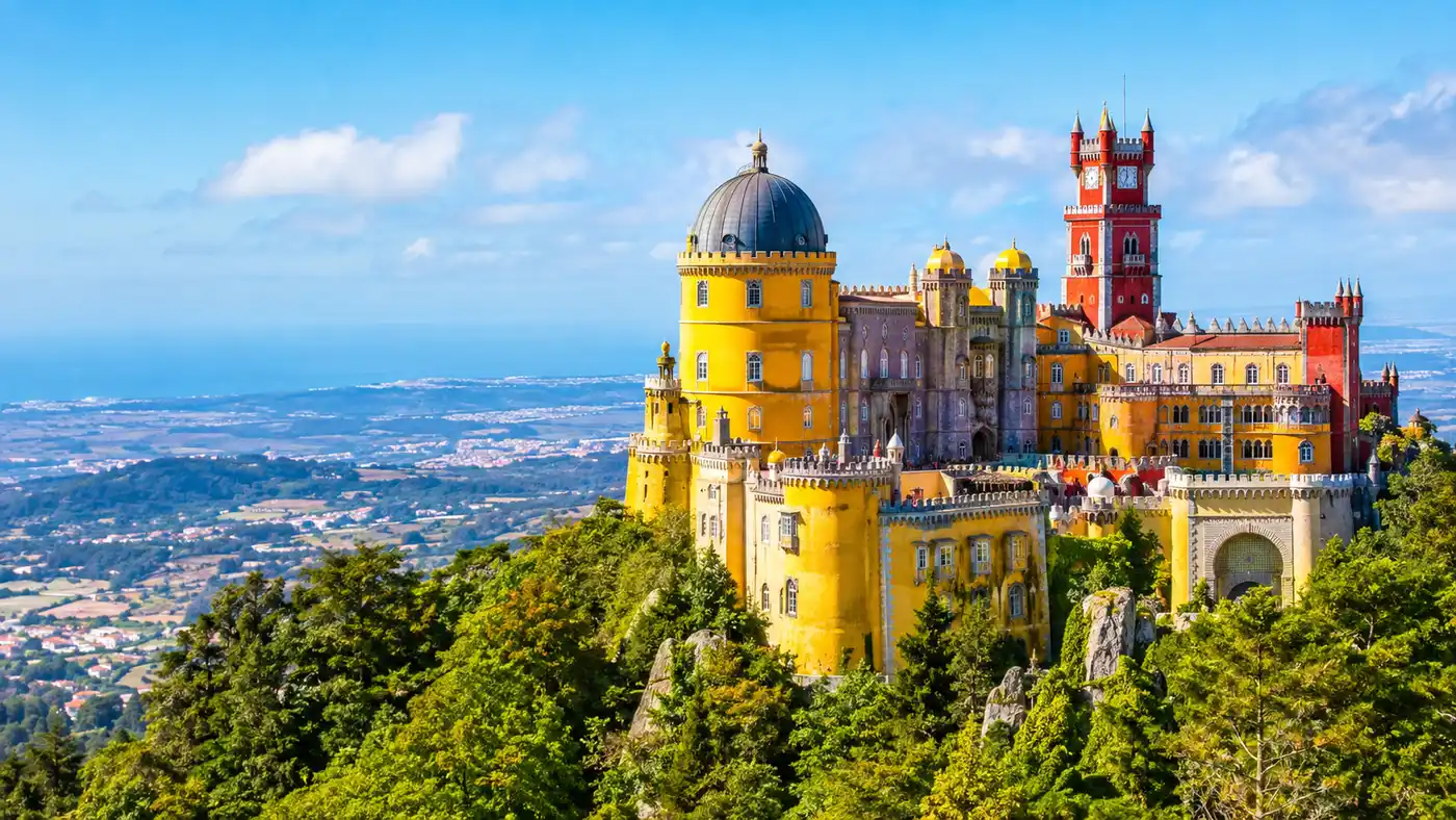 Pena Palace vs Other Sintra Castles: Planning Your Route